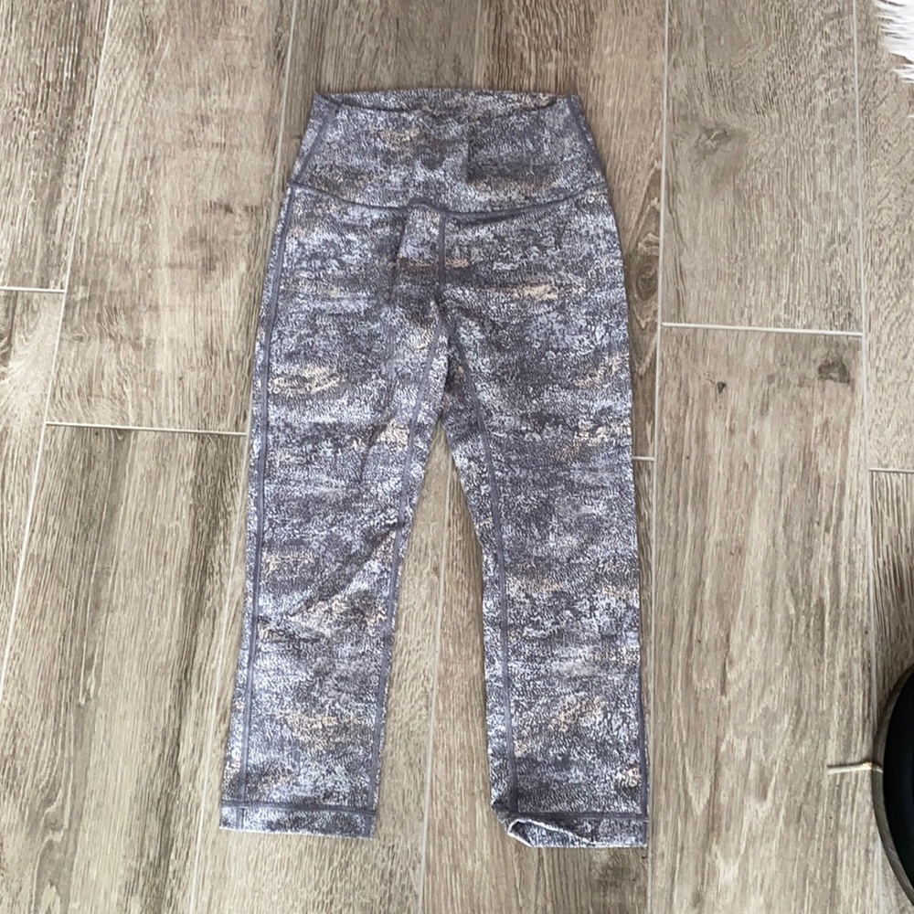 Lululemon Wunder Under Leggings